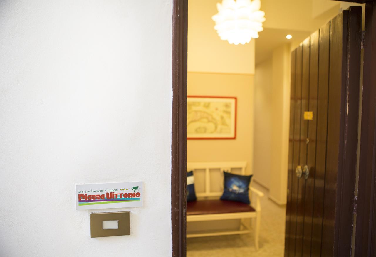 B&B Piazza Vittorio Трапани Екстериор снимка