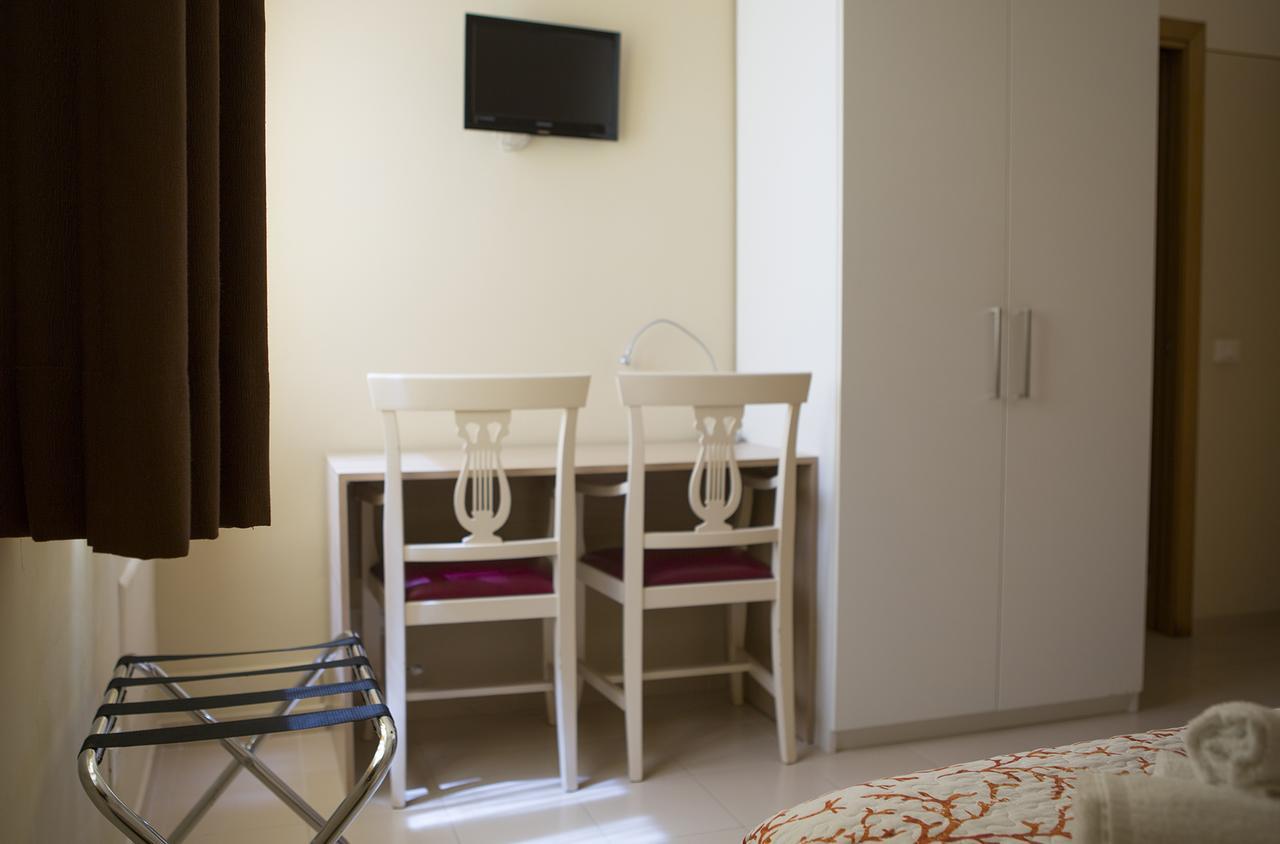 B&B Piazza Vittorio Трапани Екстериор снимка