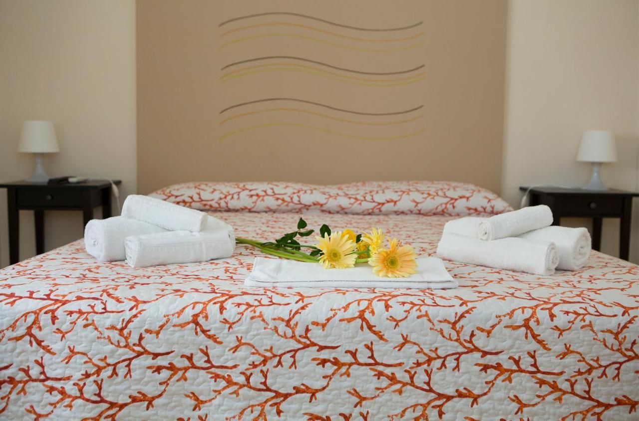 B&B Piazza Vittorio Трапани Екстериор снимка